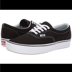 Vans comfycush Era low top sneakers black/white W 8.5